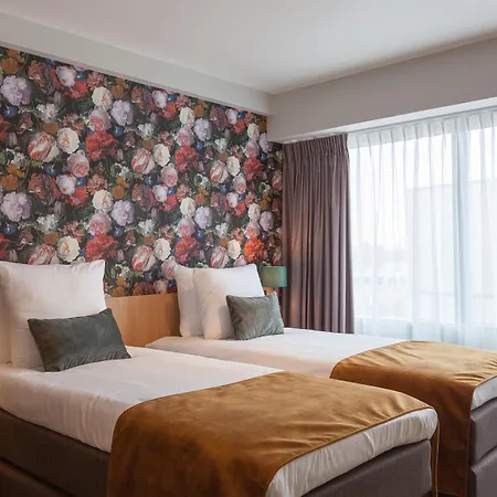 Western - Amsterdam 4*