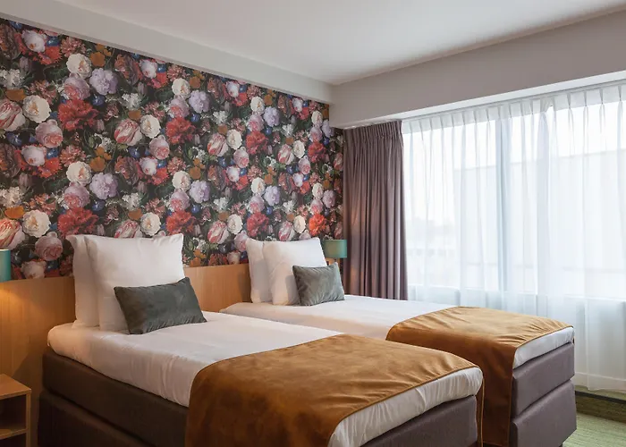 Western - Amsterdam 4*